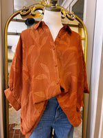 Curvy Rust Vine Top