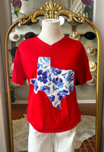 Blooming' Texas Tee