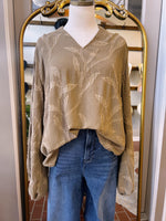 Curvy Jordan Top