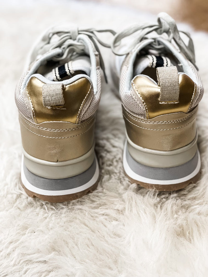 Pruide Gold Sneaker